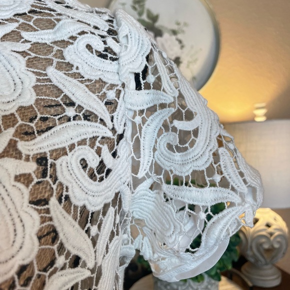 NWT Loft White Paisley Pattern Crotched Open Top - Picture 6 of 15